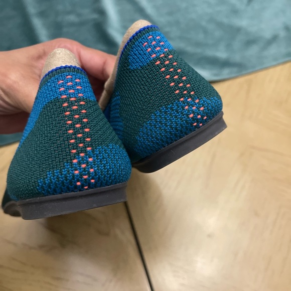 Rothys camo loafers size 8 - Picture 2 of 2